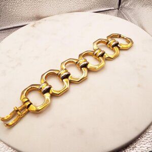 1970'S CHRISTIAN DIOR LARGE SQUARED OVAL GOLDPLATE LINKED BRACELET BR
